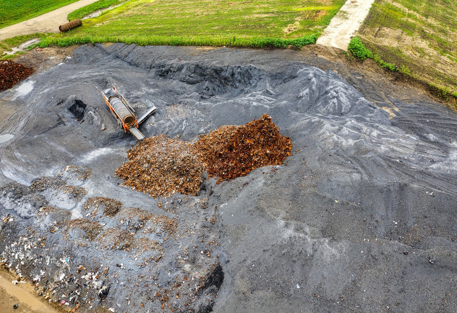 Organic waste processing site